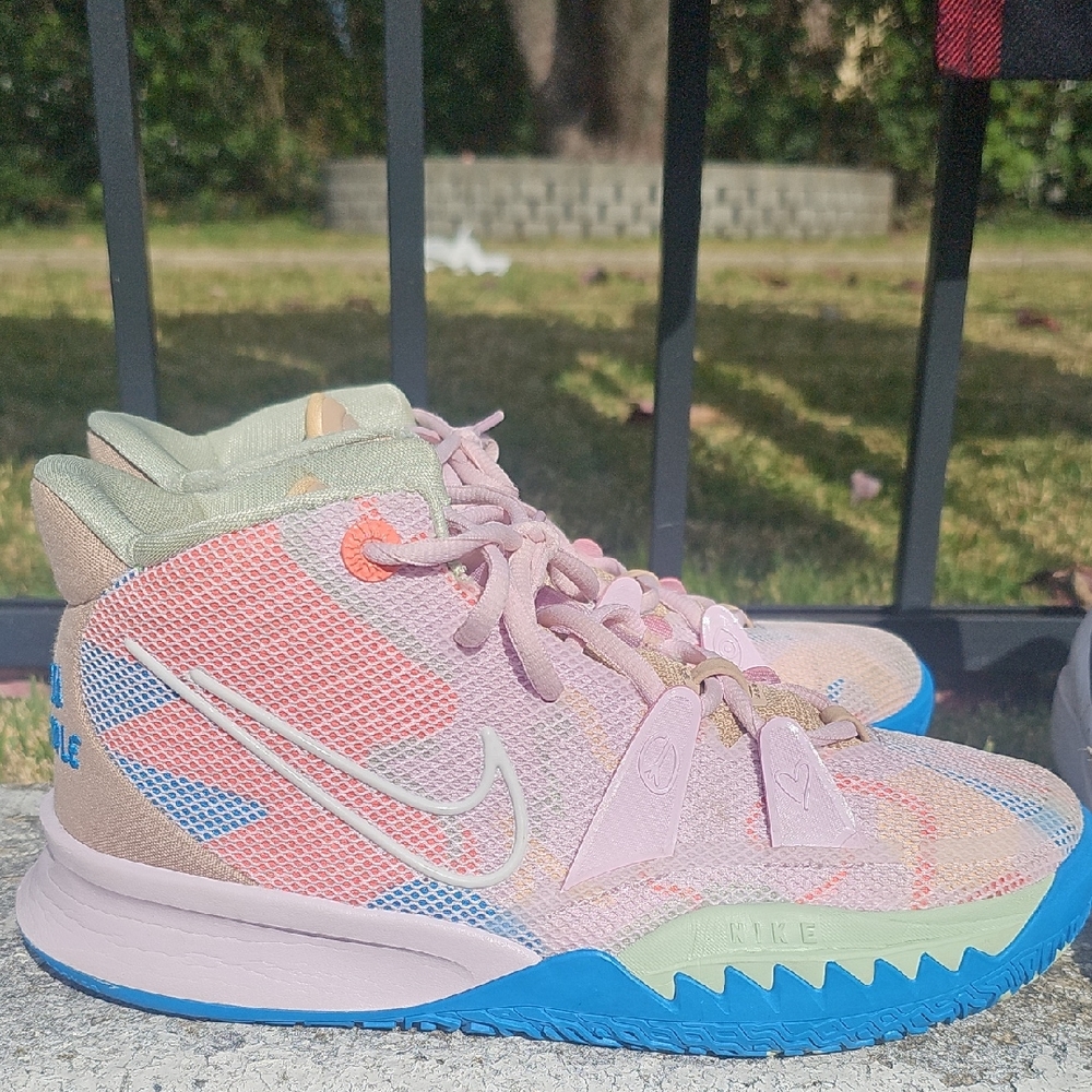 Nike Women's Multicolor High-Top Sneakers